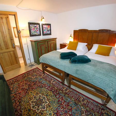 ואלטורננקה Art Hotel Grandes Murailles מראה חיצוני תמונה