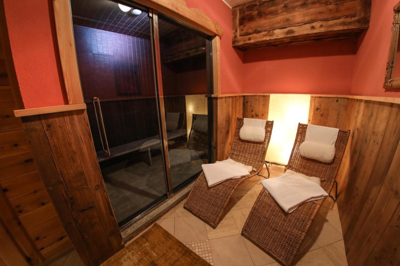 ואלטורננקה Art Hotel Grandes Murailles מראה חיצוני תמונה