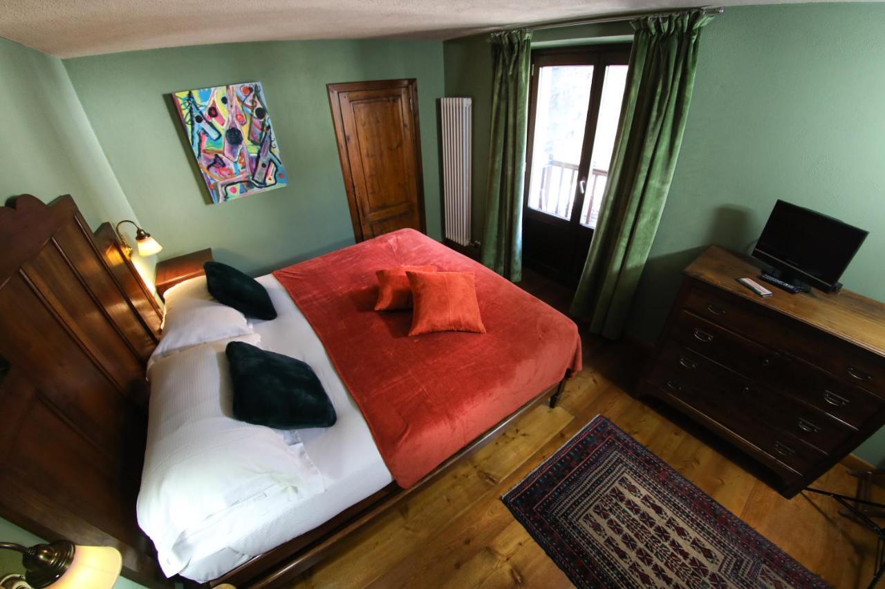 ואלטורננקה Art Hotel Grandes Murailles מראה חיצוני תמונה